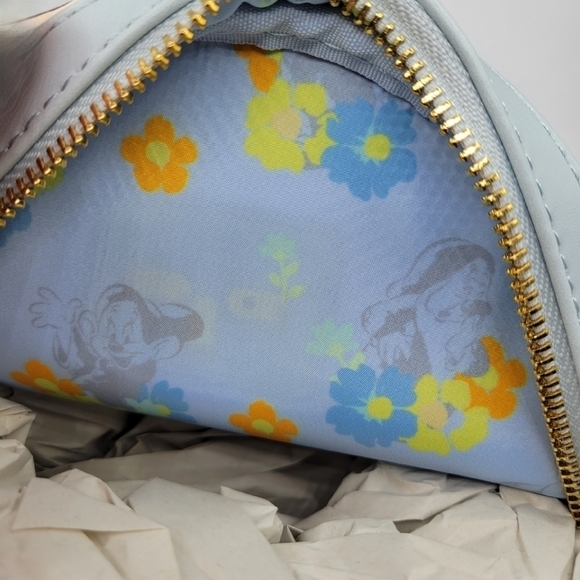 Loungefly Snow White & the Seven Dwarfs Backpack - Picture 4 of 9